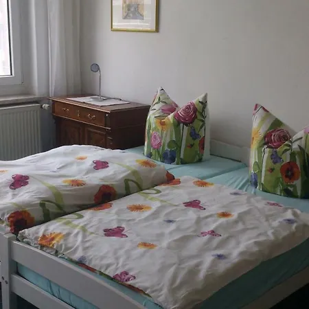 Lejlighed Wohnen Und Garten In Der Stadt